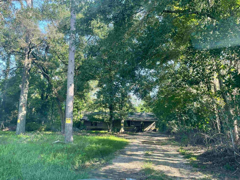 14101 Florida Blvd, Baton Rouge, LA 70819