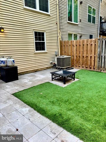 10528 STORCH DR, Lanham, MD 20706