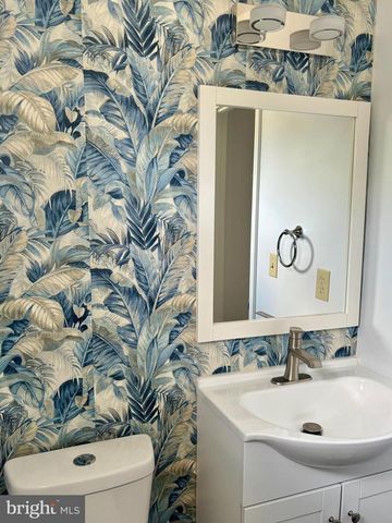 10528 STORCH DR, Lanham, MD 20706