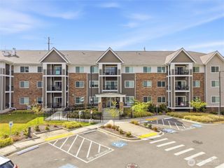 3803 17th Street SW #216, Puyallup, WA 98373