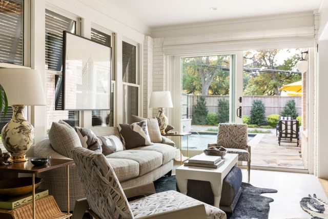 1203 N Windomere Avenue, Dallas, TX 75208