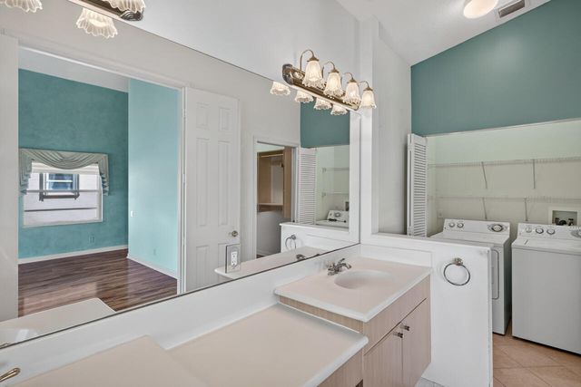 326 NW TREELINE Trace, Port St. Lucie, Port St Lucie, FL 34986