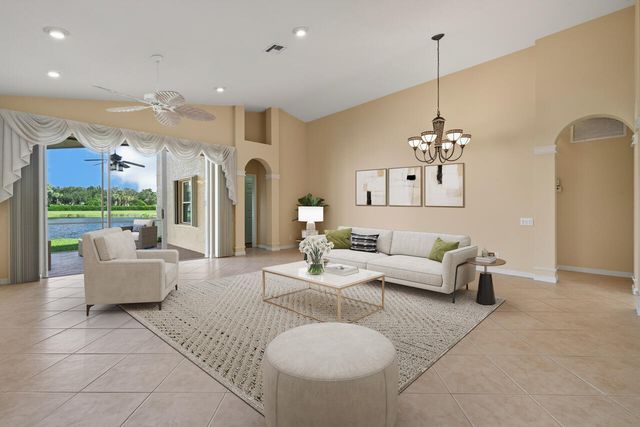 326 NW TREELINE Trace, Port St. Lucie, Port St Lucie, FL 34986