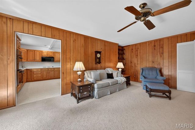 6 Helmsdale Court, Ballwin, MO 63011
