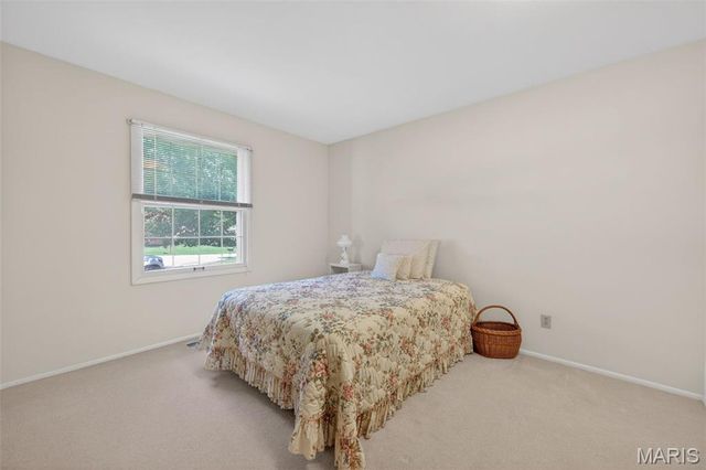 6 Helmsdale Court, Ballwin, MO 63011
