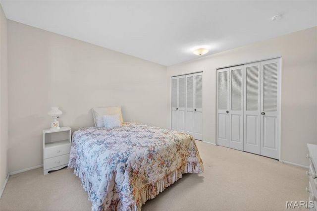 6 Helmsdale Court, Ballwin, MO 63011