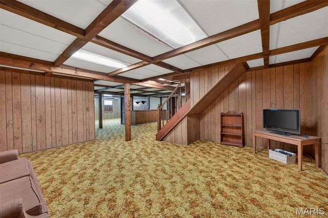 6 Helmsdale Court, Ballwin, MO 63011