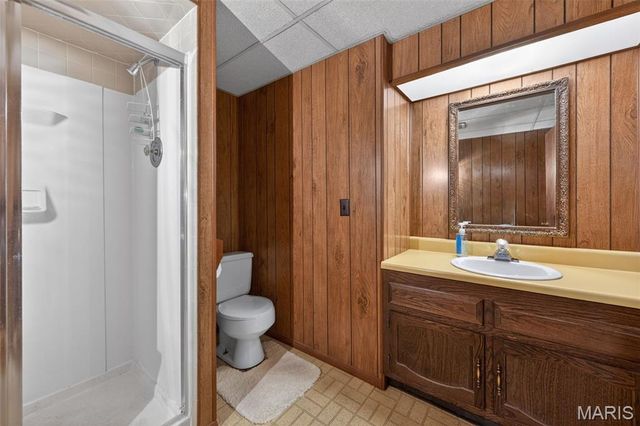 6 Helmsdale Court, Ballwin, MO 63011