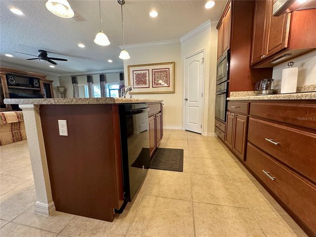 2115 WASECA LANE, Leesburg, FL 34748