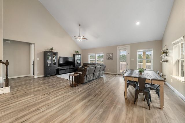 2157 Woodland Pine Drive, Conroe, TX 77384