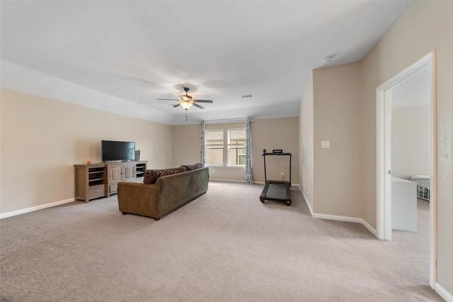 2157 Woodland Pine Drive, Conroe, TX 77384