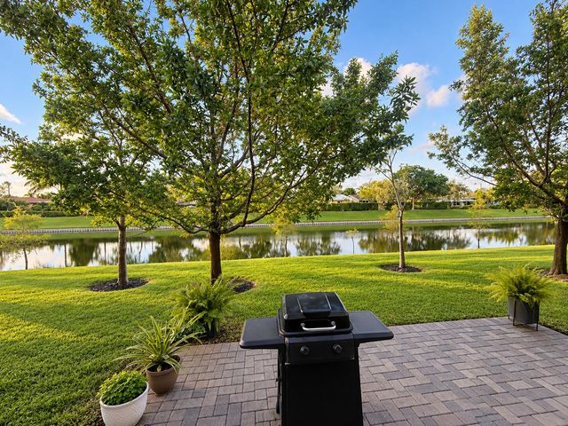 4924 NW 48th Terrace, Tamarac, FL 33319