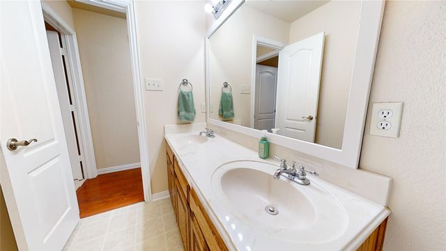 425 Country Manor Lane, Royse City, TX 75189