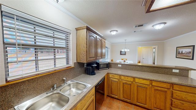 425 Country Manor Lane, Royse City, TX 75189