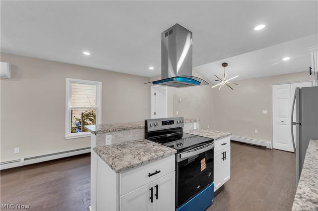 9518 Nelson Avenue, Cleveland, OH 44105