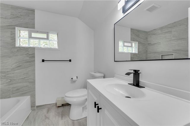 9518 Nelson Avenue, Cleveland, OH 44105