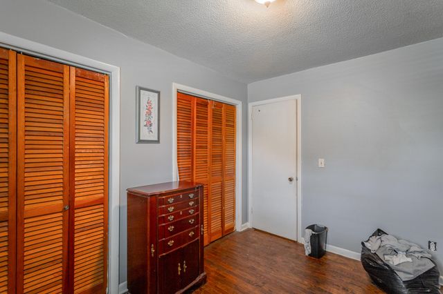 2011 Robbins Street, Chattanooga, TN 37404