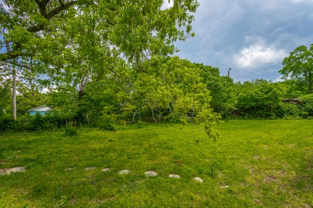 2011 Robbins Street, Chattanooga, TN 37404
