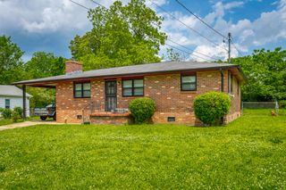 2011 Robbins Street, Chattanooga, TN 37404