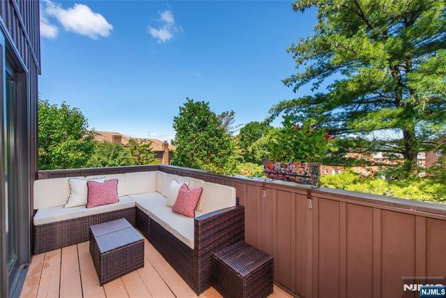 42 Highpoint, Cedar Grove, NJ 07009