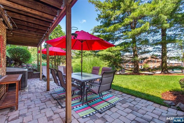 42 Highpoint, Cedar Grove, NJ 07009
