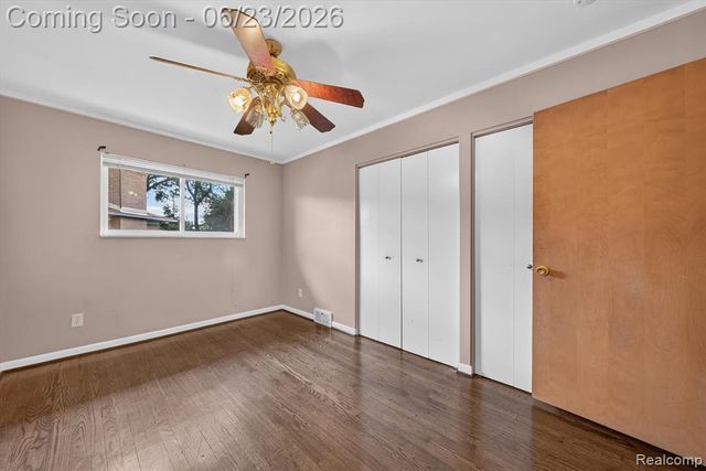 29101 Campbell Drive, Warren, MI 48093