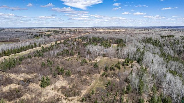 5447 Hoffmockel Rd, Superior, WI 54880