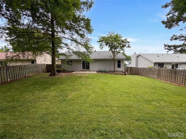 743 Eaglebrooke Drive, Ballwin, MO 63021