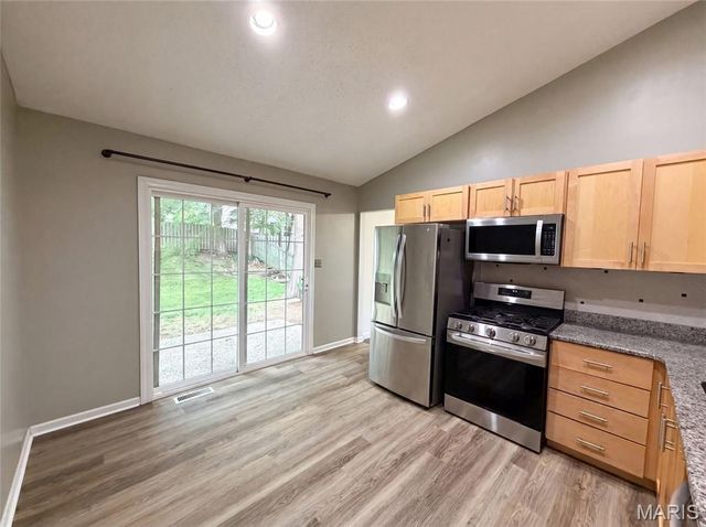 743 Eaglebrooke Drive, Ballwin, MO 63021