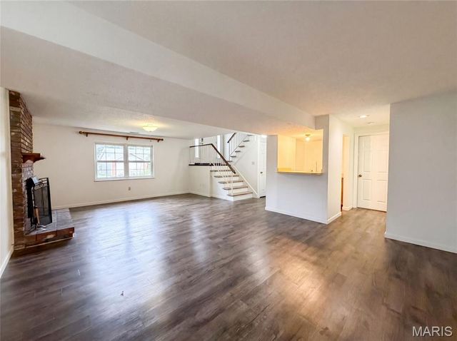 743 Eaglebrooke Drive, Ballwin, MO 63021