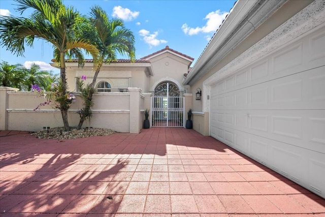 7557 Preserve Drive, West Palm Beach, FL 33412