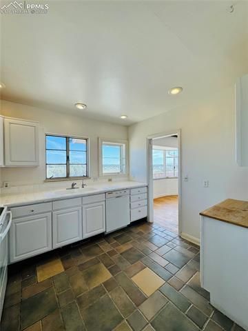 1290 B Street, Penrose, CO 81240