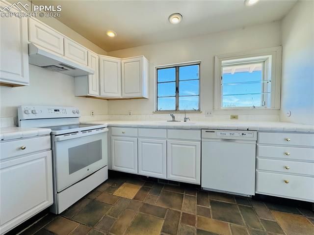 1290 B Street, Penrose, CO 81240