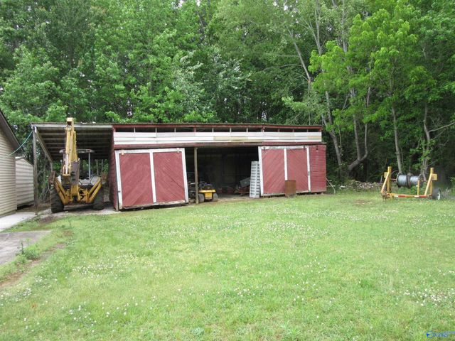 1135 Capshaw Road, Harvest, AL 35749