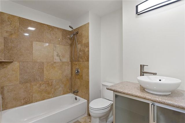 1261 Lavista NE Road C-3, Atlanta, GA 30324