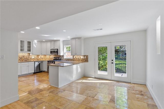 1261 Lavista NE Road C-3, Atlanta, GA 30324