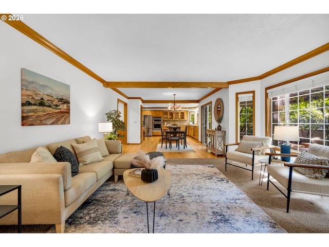 5504 WESTFIELD Ct, Lake Oswego, OR 97035