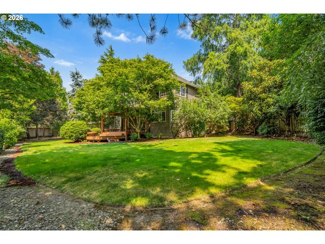 5504 WESTFIELD Ct, Lake Oswego, OR 97035