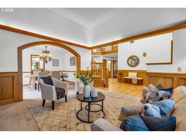 5504 WESTFIELD Ct, Lake Oswego, OR 97035