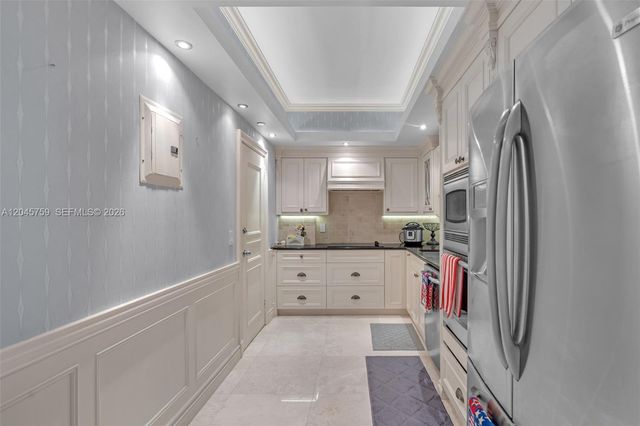 10185 Collins Ave PH23, Bal Harbour, FL 33154