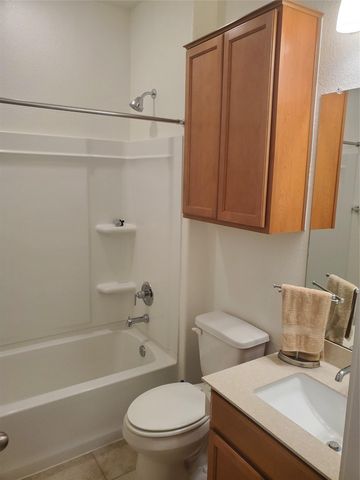 313 Los Cobos LN, Georgetown, TX 78626