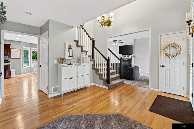17802 Monroe Street, Omaha, NE 68135