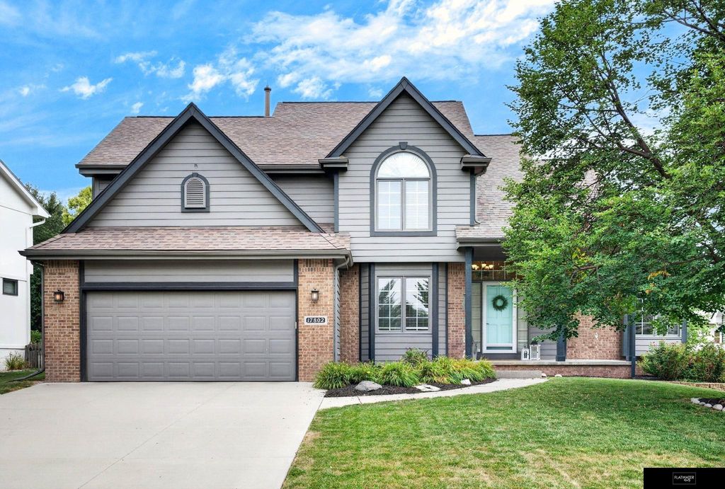 17802 Monroe Street, Omaha, NE 68135