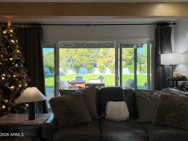 10952 E VILLA PARK Street, Chandler, AZ 85248