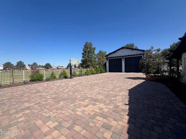 10952 E VILLA PARK Street, Chandler, AZ 85248