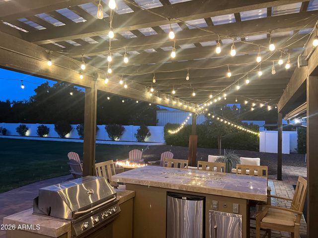 10952 E VILLA PARK Street, Chandler, AZ 85248