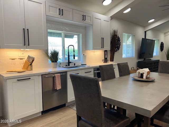 10952 E VILLA PARK Street, Chandler, AZ 85248