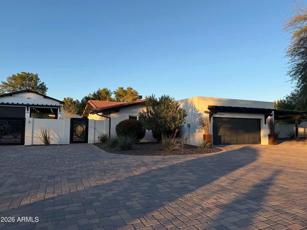 10952 E VILLA PARK Street, Chandler, AZ 85248 — photo 2