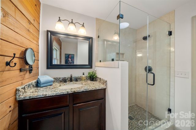 37 Cherokee Trail, Fletcher, NC 28732