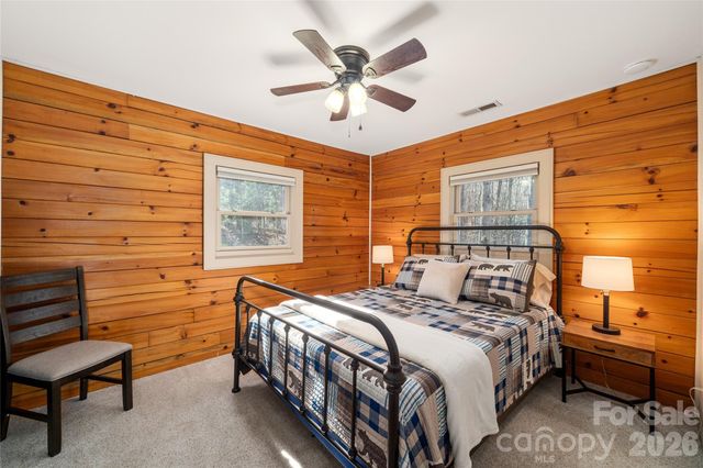 37 Cherokee Trail, Fletcher, NC 28732